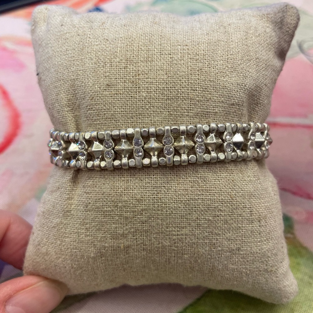 Stella & Dot Arrinson stretch bracelet
